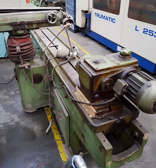 Bruska na protahovací trny STANKOIMPORT 360M (Spline Grinding Machine Stanko 360M (11).jpg)